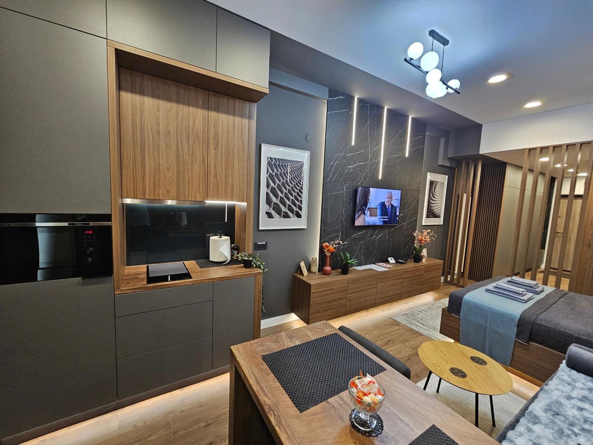 Iasi Business Suite Экстерьер фото